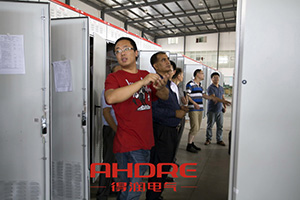得润电气高低压开关柜配电柜厂家 咨询热线:400-0551-777 得润电气高低压开关柜配电柜厂家 咨询热线:400-0551-777