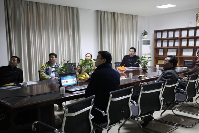 合肥通用机械研究院李鲲副院长一行莅临得润电气参观考察 全国统一客服:400-0551-777 合肥通用机械研究院李鲲副院长一行莅临得润电气参观考察 全国统一客服:400-0551-777