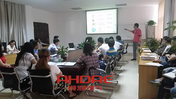 得润电气 开关柜生产厂家 咨询热线:4000551777 QQ:3176885416 得润电气 开关柜生产厂家 咨询热线:4000551777 QQ:3176885416