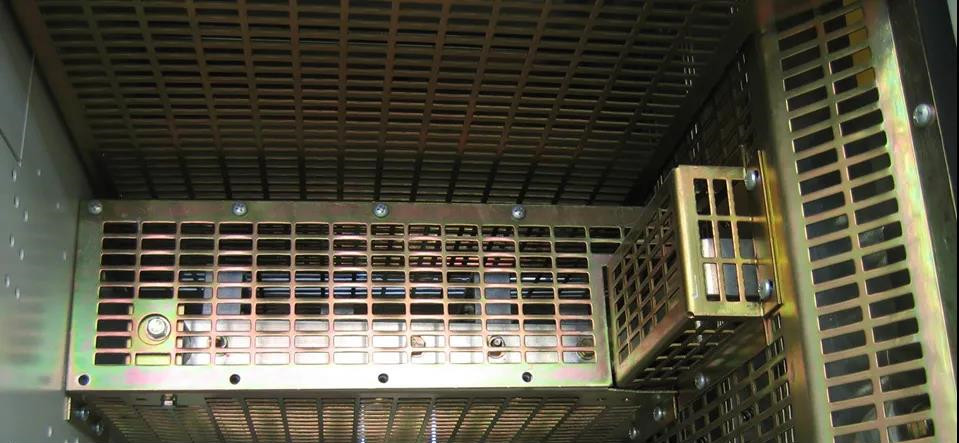柜内隔板 (1).jpg 柜内隔板 (1).jpg